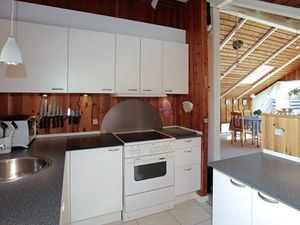 22383487-Ferienhaus-5-Hals-300x225-2