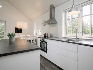 18811089-Ferienhaus-6-Hals-300x225-2