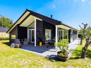 23055351-Ferienhaus-6-Hals-300x225-0