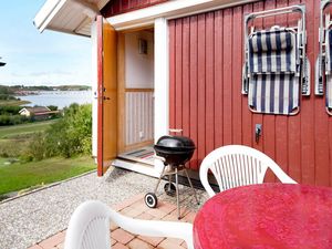 19316850-Ferienhaus-4-Hamburgsund-300x225-2