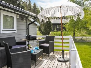 24007947-Ferienhaus-3-Hammarö-300x225-1