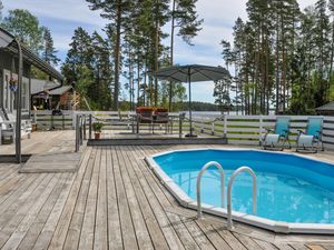 24008032-Ferienhaus-4-Hammarö-300x225-5