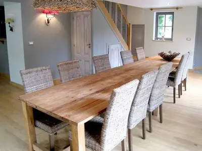DiningRoom