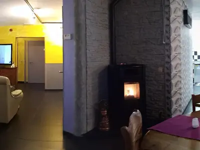 Wohnbereich. Panoramablick auf das Erdgeschoss