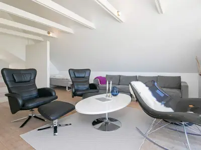 Indoor Indoor