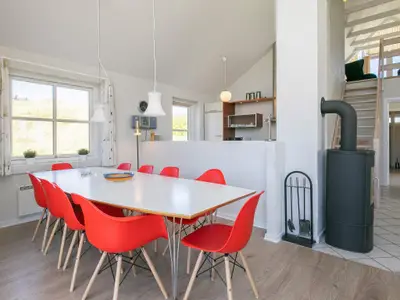 Indoor Indoor