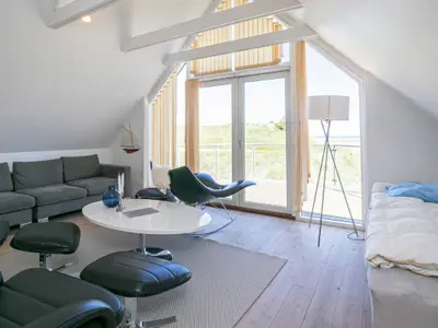 Indoor Indoor