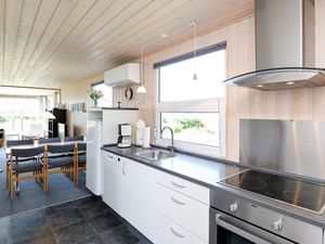 513569-Ferienhaus-6-Harboøre-300x225-4