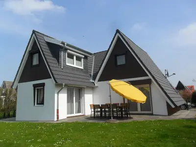 Ferienhaus für 8 Personen (130 m²) in Harlesiel 2/10