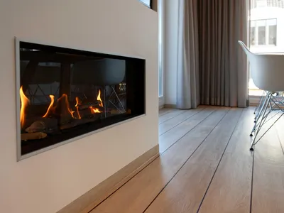 Kamin-/Ofen