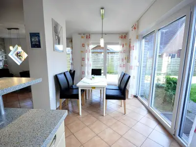 Ferienhaus für 5 Personen (85 m²) in Harlesiel 6/10