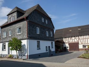 19341279-Ferienhaus-6-Haserich-300x225-1