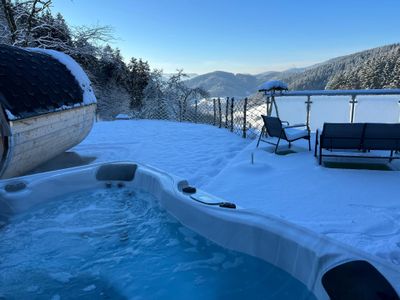 Whirlpool 1 mit Ausblick im Winter