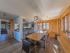 22018539-Ferienhaus-12-Haute-Nendaz-300x225-4