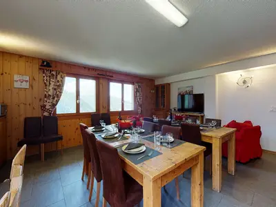 DiningRoom