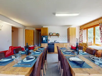 DiningRoom