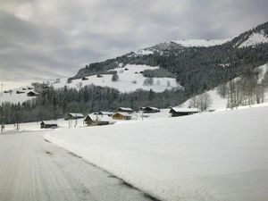 Belleville mit Ski Bus-Halte