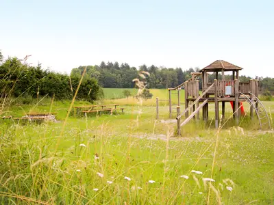 Gruppenferienwohnung "Dorfglück"