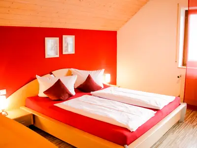 Gruppenferienwohnung "Dorfglück"