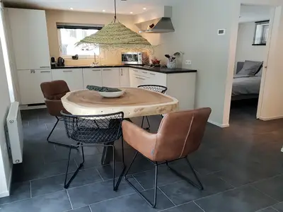 DiningRoom