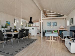 23728541-Ferienhaus-8-Hejls-300x225-5