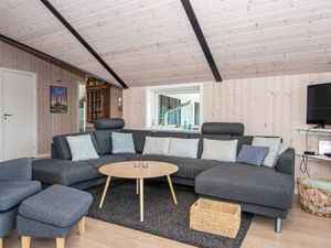 23462796-Ferienhaus-7-Hejls-300x225-2