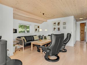 23726721-Ferienhaus-7-Hejls-300x225-2