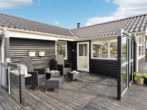 23743508-Ferienhaus-6-Hejls-300x225-1