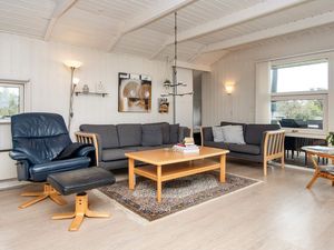 22945155-Ferienhaus-7-Hejls-300x225-2