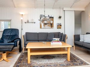 22945155-Ferienhaus-7-Hejls-300x225-3