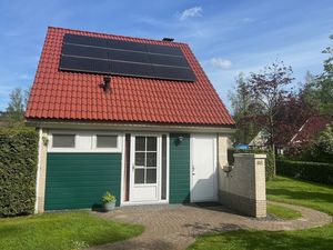 23996180-Ferienhaus-5-Hellendoorn-300x225-2