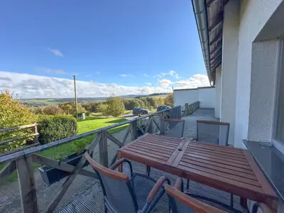 Aussicht vom Ferienhaus [Sommer]