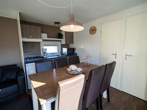 23987607-Ferienhaus-6-Hellevoetsluis-300x225-5