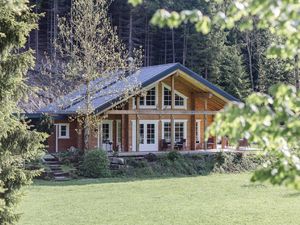 Ferienhaus für 10 Personen in Helmbrechts