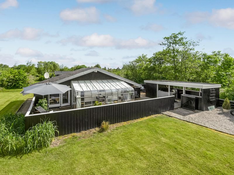 23719680-Ferienhaus-4-Hemmet-800x600-0