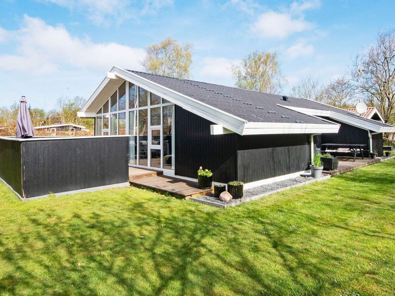 19313675-Ferienhaus-6-Hemmet-800x600-0