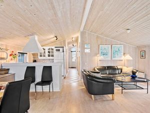 24003130-Ferienhaus-6-Hemmet-300x225-4