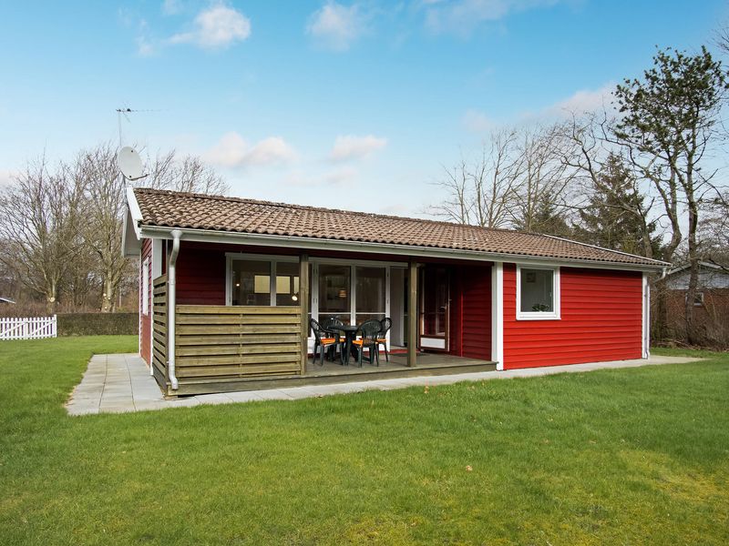 23761886-Ferienhaus-4-Hemmet-800x600-0