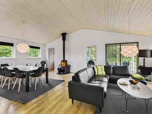 23722033-Ferienhaus-6-Hemmet-300x225-4