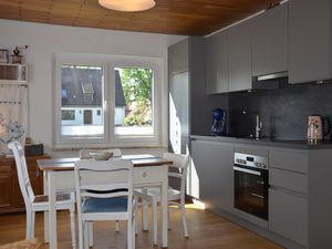 24016101-Ferienhaus-5-Hemmoor-300x225-3