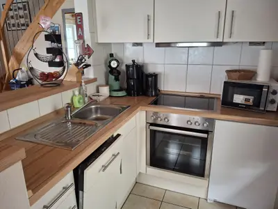 Voll ausgestattete Küchenzeile