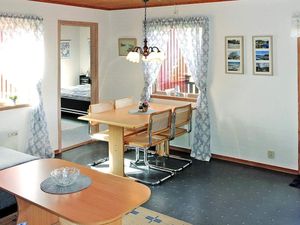 23303824-Ferienhaus-4-Henån-300x225-4