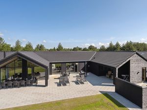 Ferienhaus für 20 Personen (267 m²) in Henne