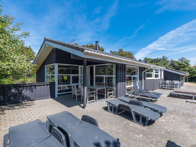 22468759-Ferienhaus-8-Henne-800x600-1