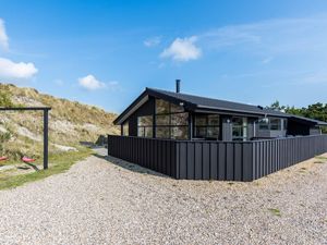 22468843-Ferienhaus-6-Henne-300x225-1