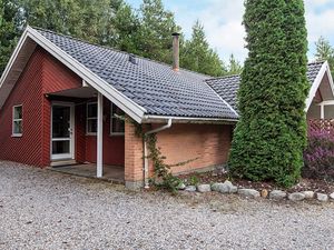 19314859-Ferienhaus-10-Henne-300x225-0