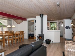 19314859-Ferienhaus-10-Henne-300x225-5