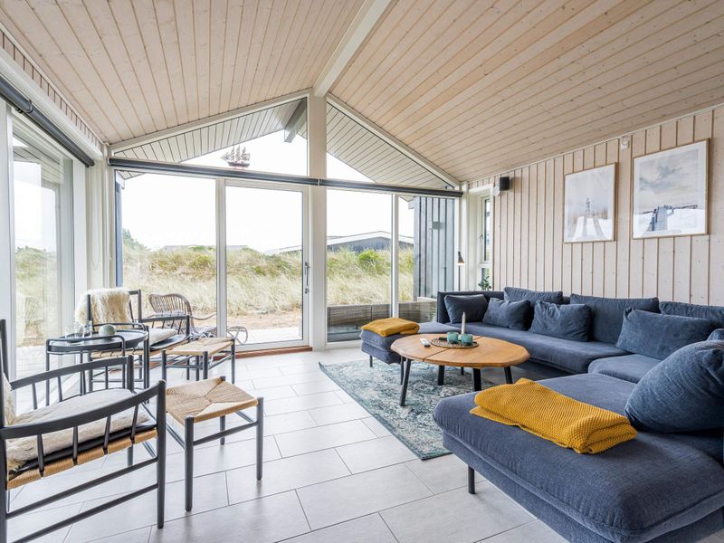 22349907-Ferienhaus-6-Henne Strand-800x600-1