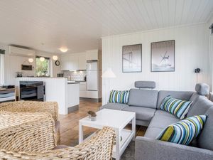 22349819-Ferienhaus-5-Henne Strand-300x225-4