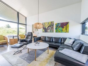 22349943-Ferienhaus-6-Henne Strand-300x225-3